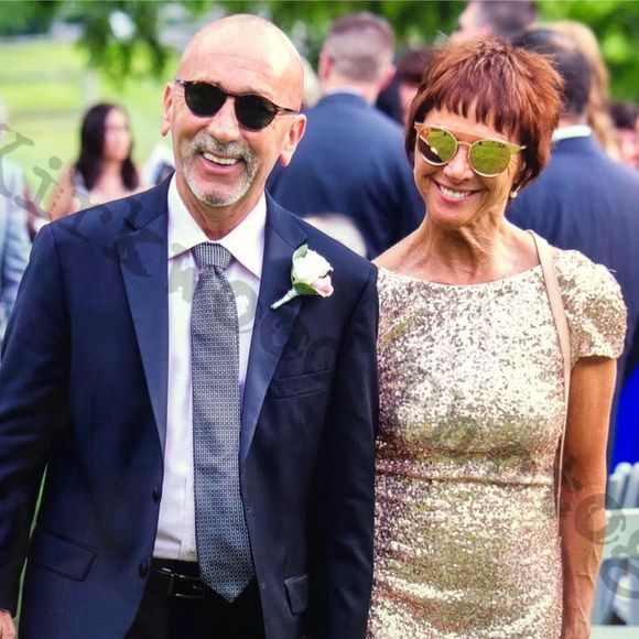 Meet your Posher, Cheryl - Picture 1 of 1